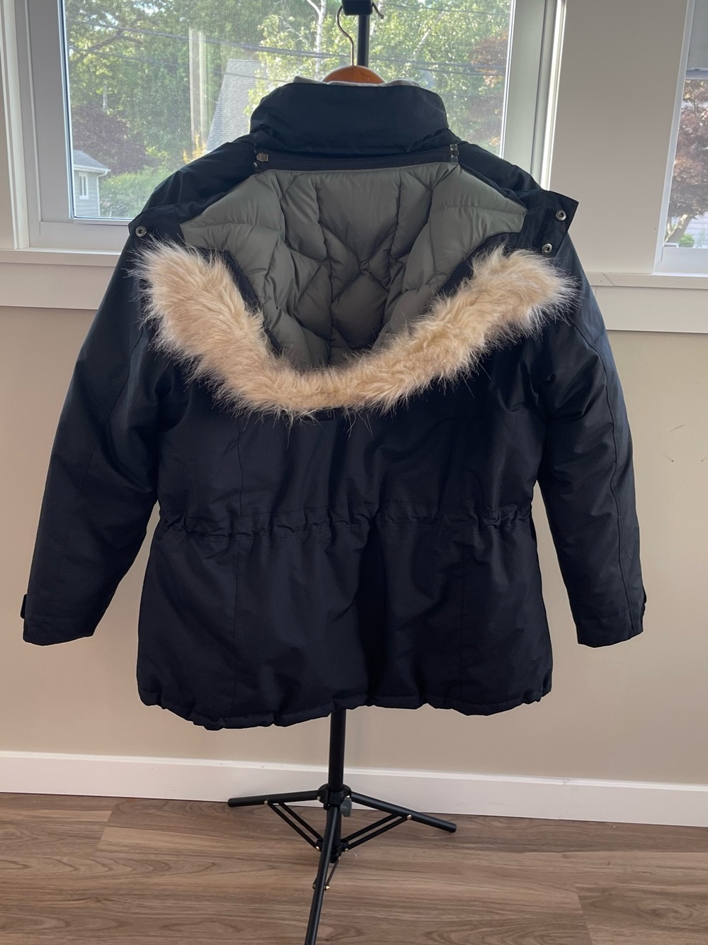 LL Bean 100% Down Parka - Picture 12 of 16